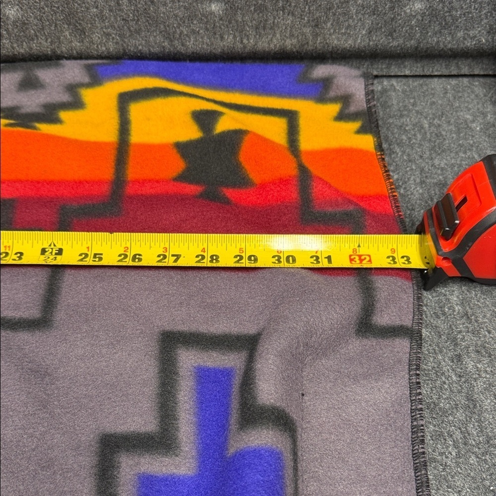 Pancho Colorful Geometric Pattern Women's 33” x 35” - Picture 4 of 5